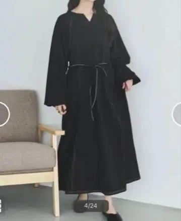 mil 밀 블랙 스티치 넥 원피스 XS