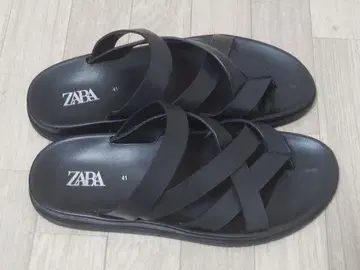 ZARA 블랙 샌들 41