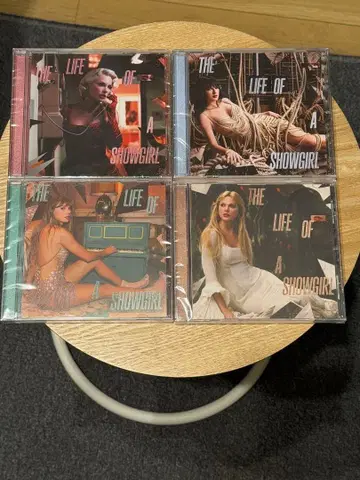 THE LIFE OF A SHOWGIRL 한정판 CD 4장 세트 2