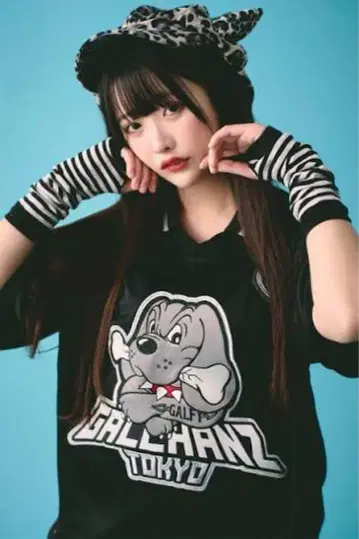 갈피TEE 블랙