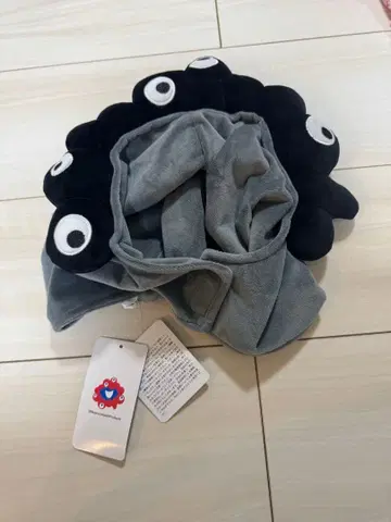 오사카 간사이 만박 한정판 블랙 미야쿠미야쿠 인형옷 모자