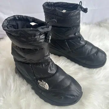 THE NORTH FACE 다운 부츠 블랙 눕시 28.0cm