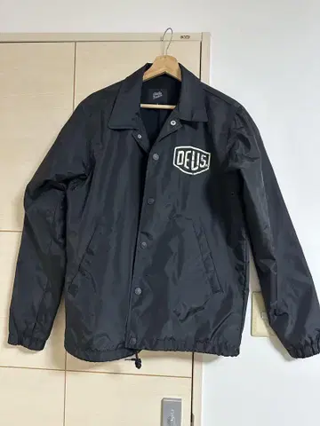 DEUS 블랙 나일론 자켓 S