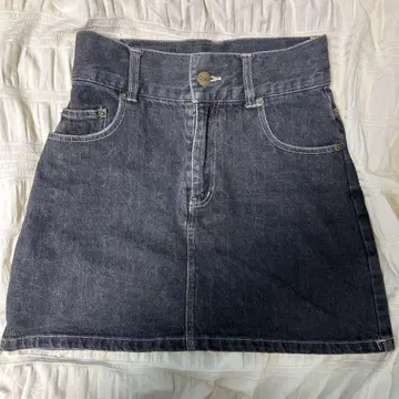 Chico 로고 데님 미니 스커트