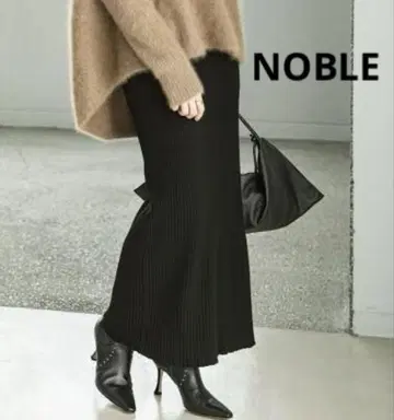 새상품급 NOBLE 노블 리브 니트 타이트 스커트 블랙 F