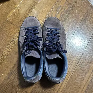 푸마 다크 브라운 스웨이드 스니커즈