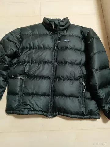 patagonia 블랙 다운 자켓 XL