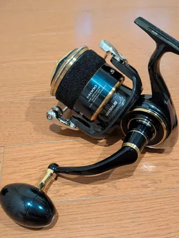 DAIWA SALTIGA 14000-P