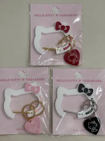 이세탄 산리오 TODIARIES 헬로키티 카라비너 3종