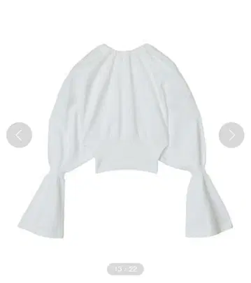 AMERI NECK GATHER RIBBON KNIT TOP