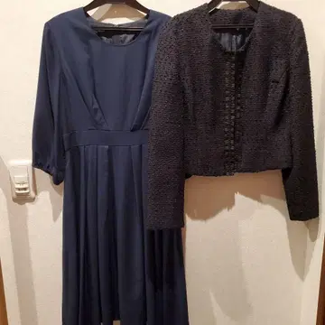 네이비 포멀 수트 원피스와 자켓 세트