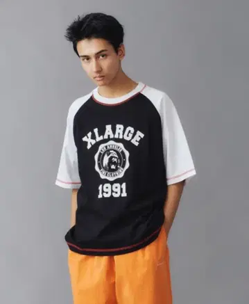 XLARGE 1991 래글런 T셔츠 블랙/화이트