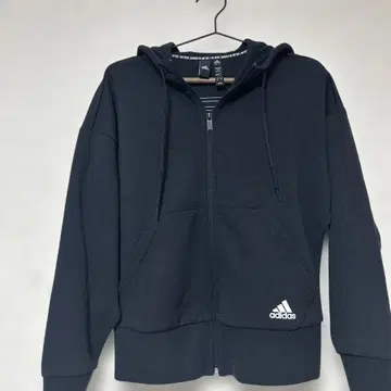 adidas 블랙 집업 후드티 XS