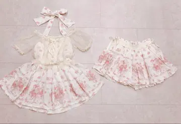 LIZ LISA 오프숄더 셋업