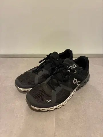 On CLOUDTEC 러닝화 블랙 27.5cm