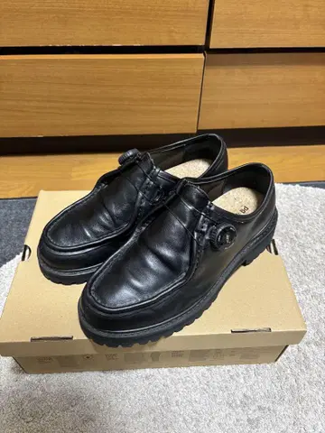 pg steven alan knock black leather 42