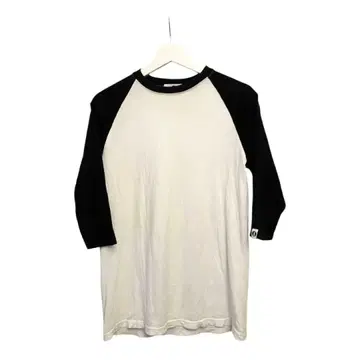 GOODENOUGH 7부 소매 래글런 티