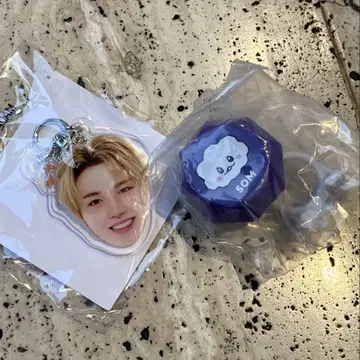 TREASURE 팝업 얼굴 아크릴 키링 도영 TRUZ SOM