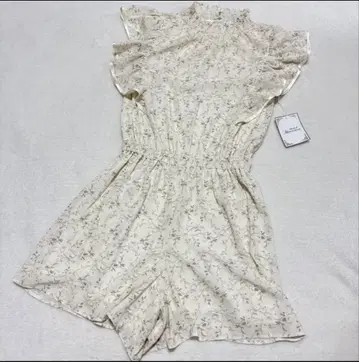 미셸 마카롱 꽃무늬 프릴 숏 올 XS 새상품급