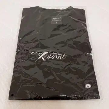 INI XQUARE T셔츠 S사이즈 블랙