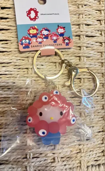 오사카 간사이 박람회 산리오 미야쿠미야쿠 클리어 키링