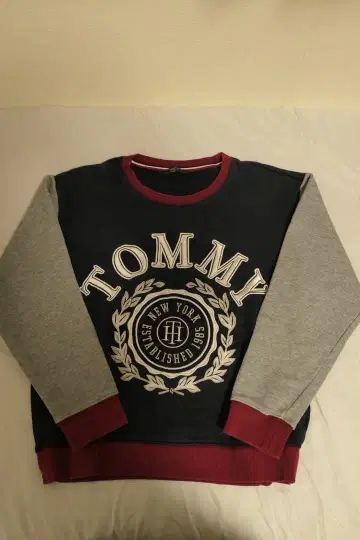 TOMMY HILFIGER 맨투맨 S 사이즈 네이비