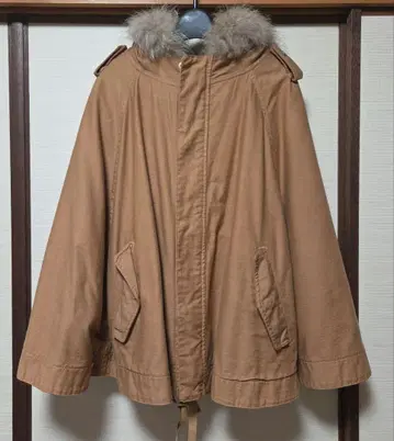 카멜색 퍼 달린 모즈 코트 레오파드 무늬
