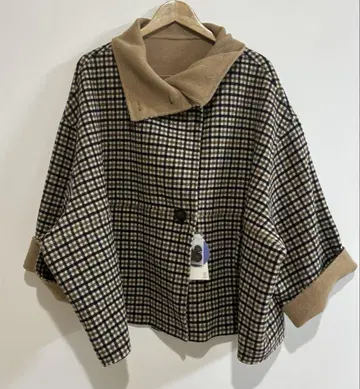 쉽스에니 리버 스탠드 카라 판초 숏 코트