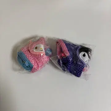 산리오 사가라 자수 메쉬 파우치 마이멜로디 쿠로미