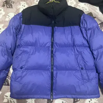 다운 자켓 보라색과 블랙 새상품 미사용