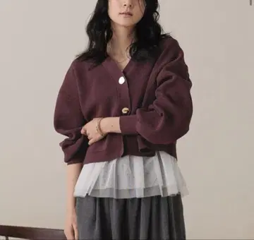 데코 버튼 숏 가디건 로리즈팜 미사용 새상품 이번 시즌 신상
