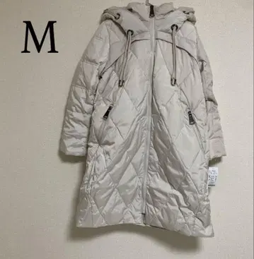 다운 코트 롱 다운 퀼팅 다운 M 아이보리 긴팔 아우터
