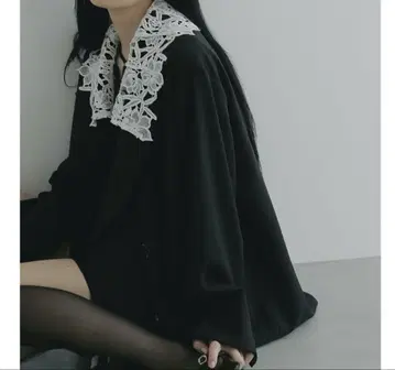 택 포함 새상품 레이스 디태치드 칼라 자켓 LAGUNAMOON