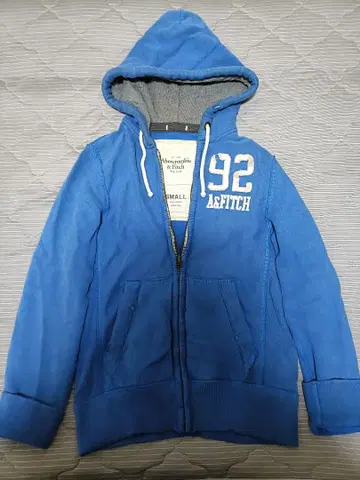 아바클로 집업 후드티 L 블루 구제 의류 데미지
