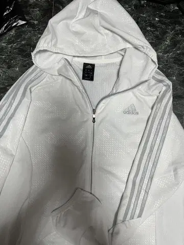 adidas 화이트 풀 집업 후드티 L