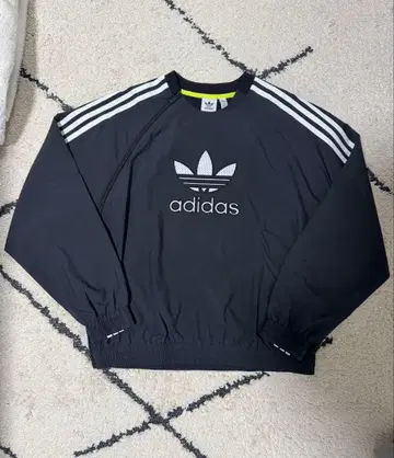 adidas 블랙 집업 트레이닝복