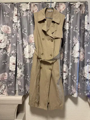 유니클로 JWANDERSON 콜라보 트렌치