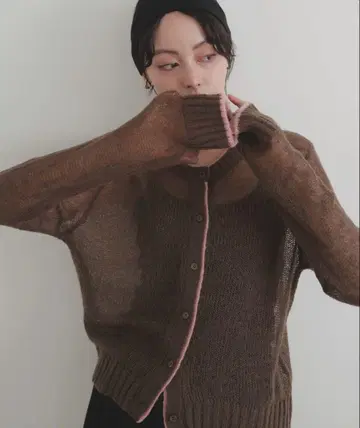 택 포함 새상품 Lian 시어 바이컬러 가디건