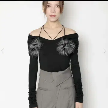 멜트 더 레이디 mix fur tops