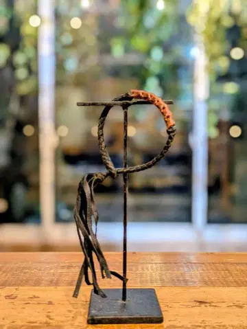 ShareSpirit 쉐어스피릿 뱀뼈 가죽 프린지 팔찌