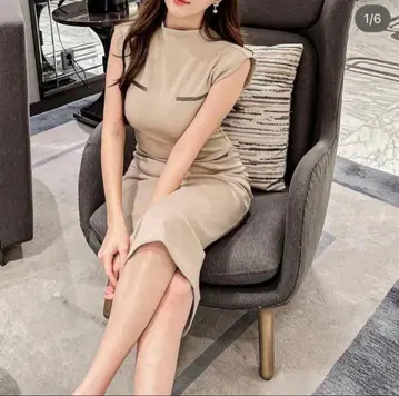 RANDY 2023 SS 베이지 원피스 sugar 수입