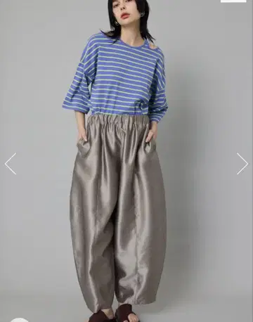 HeRIN.CYE 해린도트사이 /Shiny cocoon pants