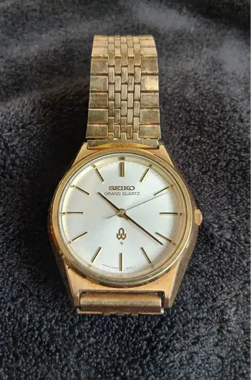 SEIKO GRAND QUARTZ 손목시계