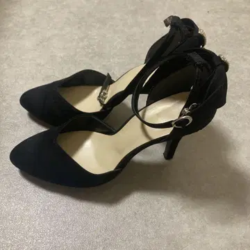 블랙 스틸레토 하이힐 24.5cm