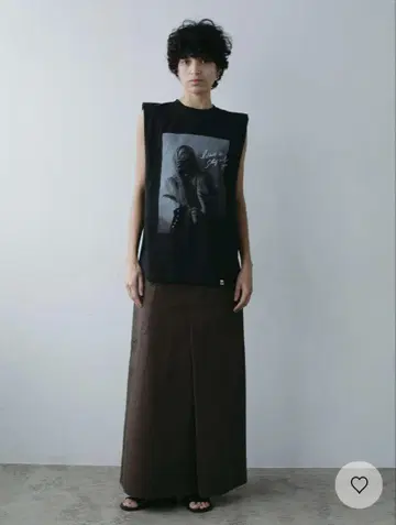 HER. 코튼 세미 플레어 맥시 플레어 스커트