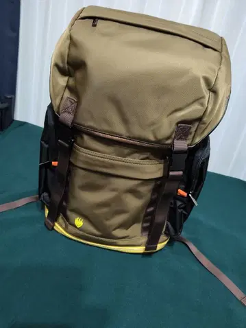 양 샤오롱 모델 백팩 RWBY