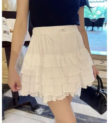 NICE CLAUP [ Plume ] 티어드 미니 스커트