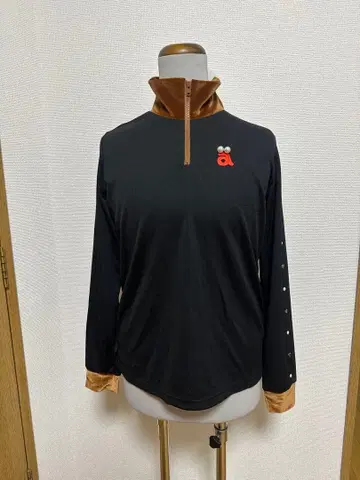 [새상품] 아르치비오 하프 지퍼 블랙 골프 셔츠 여성용