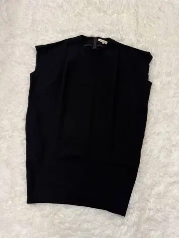 엔폴드 베스트 풀오버 블랙 트리아세테이트