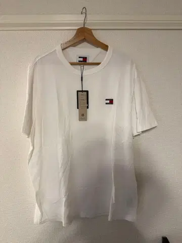 TOMMY HILFIGER 화이트 T셔츠